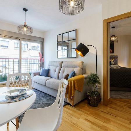 Malagasuite Cozy Center Apartment & Parking Exteriör bild